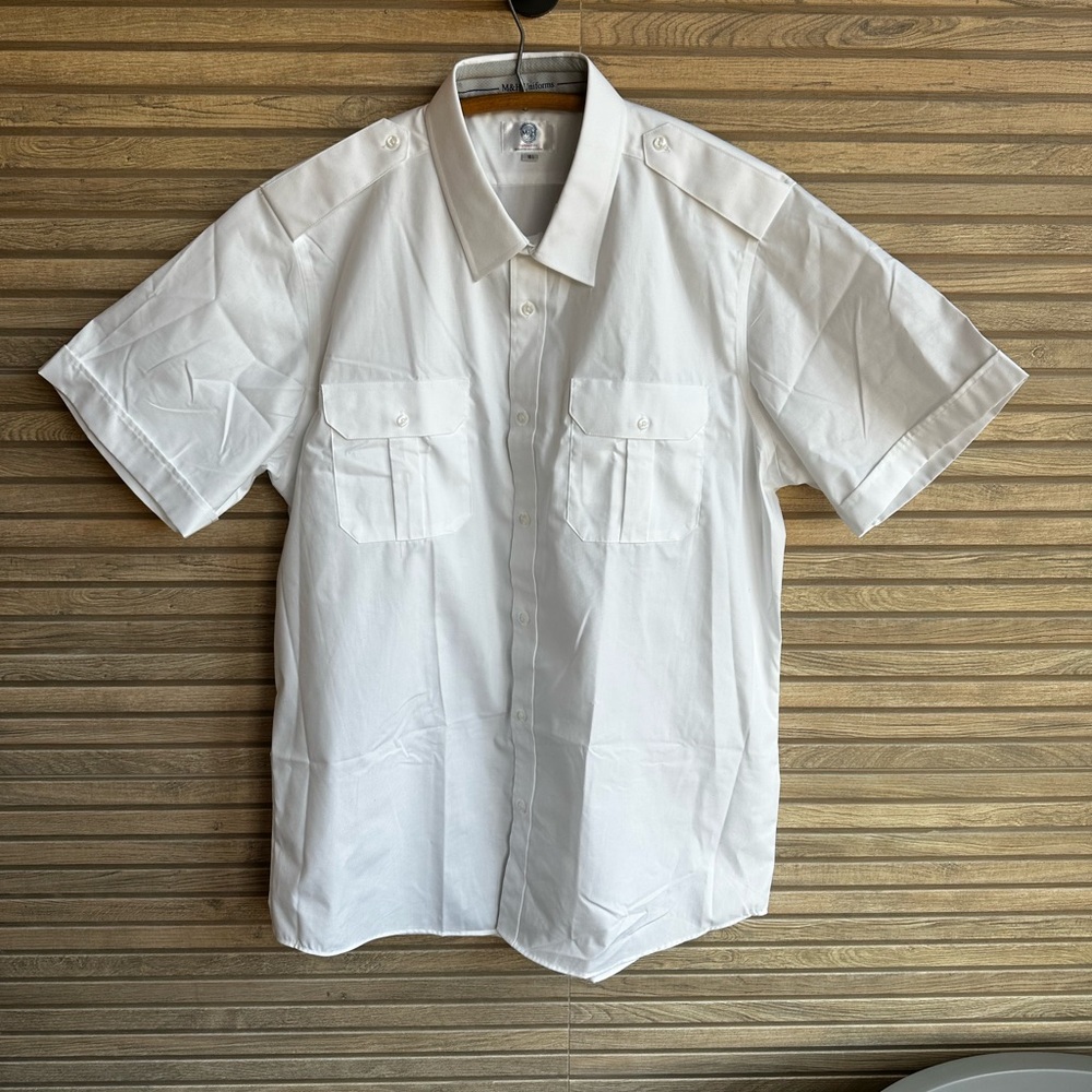 PILOT UNIFORM Men's XL Classic White Button Down Shirt 18.5 NWOT